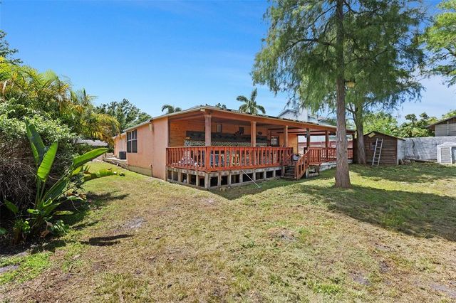8105 N GRADY AVENUE, Tampa, FL 33614