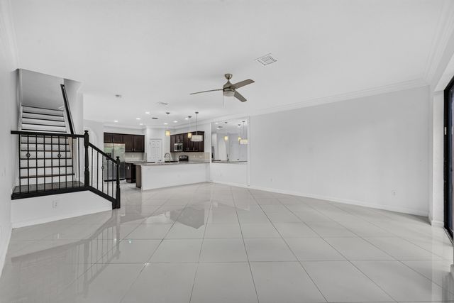 10306 WELLINGTON PARC Drive, Wellington, FL 33449