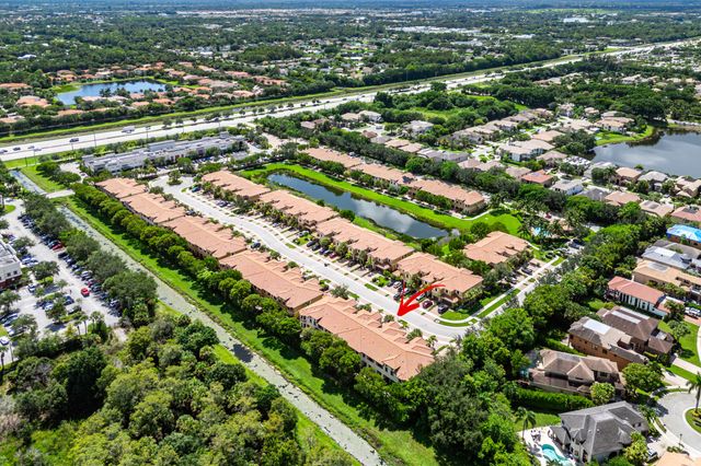 10306 WELLINGTON PARC Drive, Wellington, FL 33449