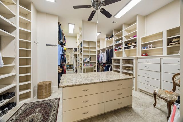 3914 Louvre Lane, Houston, TX 77082