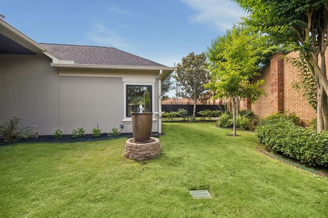 3914 Louvre Lane, Houston, TX 77082