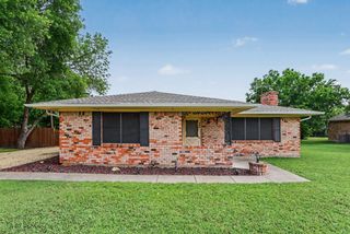 219 W Jefferson Street, Palmer, TX 75152
