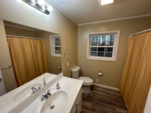 596 Myers Rd, Winchester, TN 37398