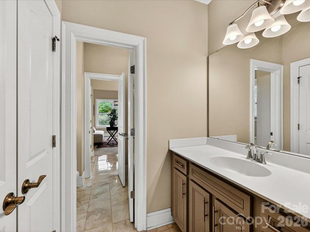 2028 Perry Pond Drive, Waxhaw, NC 28173