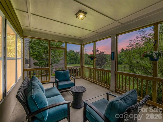 2028 Perry Pond Drive, Waxhaw, NC 28173