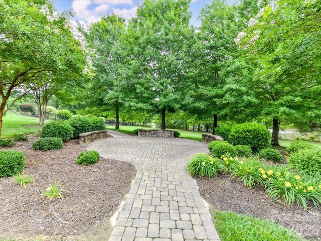 2028 Perry Pond Drive, Waxhaw, NC 28173