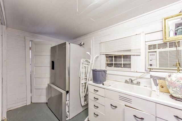 921 Caroline St 2 units, Thibodaux, LA 70301