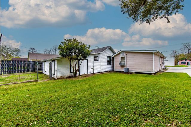 921 Caroline St 2 units, Thibodaux, LA 70301