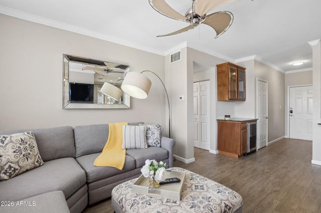 7009 E ACOMA Drive 2085, Scottsdale, AZ 85254