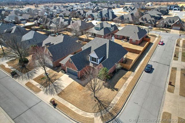 14506 S Florence Place S, Bixby, OK 74008