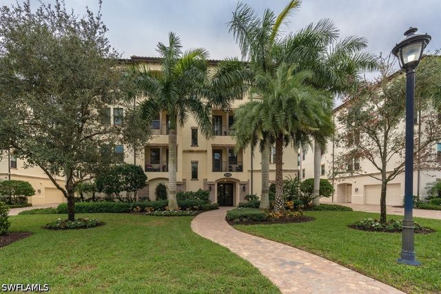 16382 Viansa WAY 201, Naples, FL 34110
