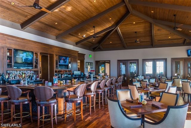 16382 Viansa WAY 201, Naples, FL 34110