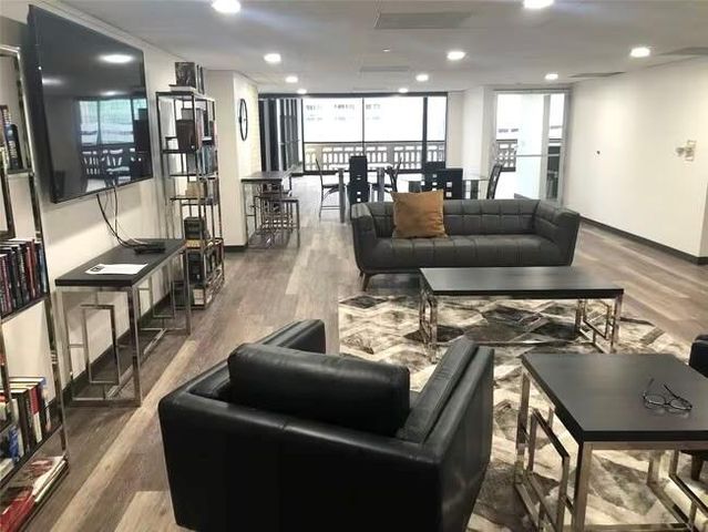 2016 Main Street 1809, Houston, TX 77002