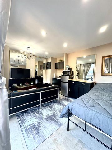 2016 Main Street 1809, Houston, TX 77002