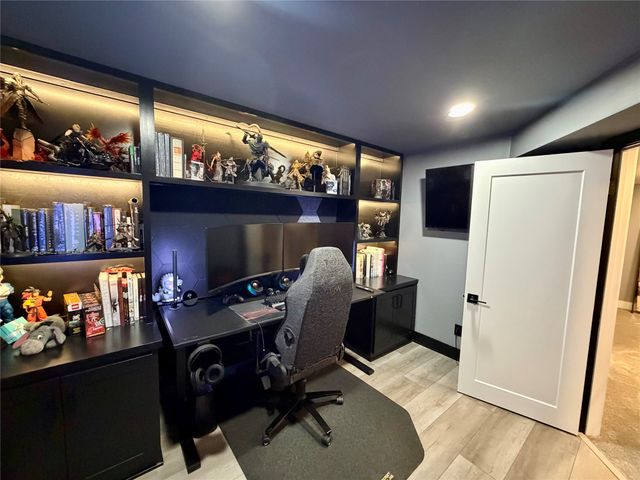760 SE Westgate Drive, Waukee, IA 50263