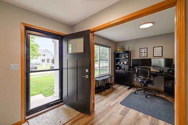 760 SE Westgate Drive, Waukee, IA 50263