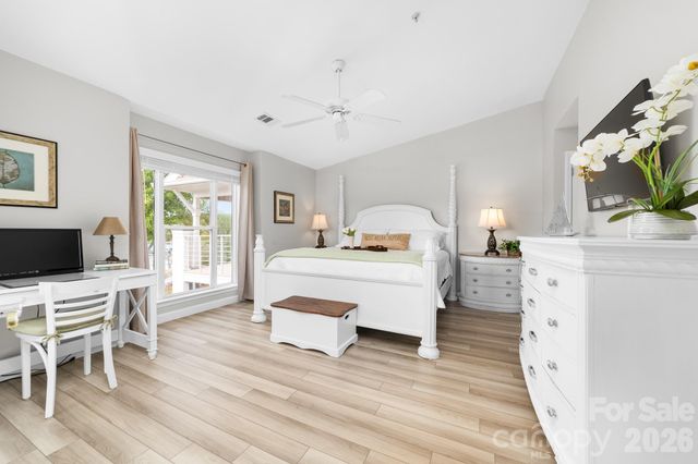 18633 Harborside Drive, Cornelius, NC 28031