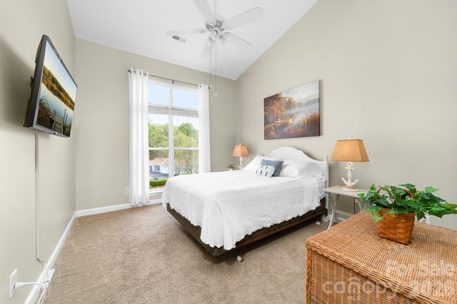 18633 Harborside Drive, Cornelius, NC 28031