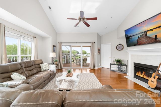 18633 Harborside Drive, Cornelius, NC 28031