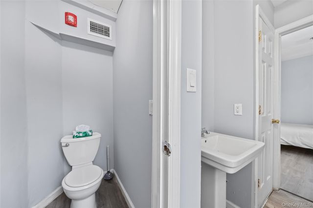 996 Haverstraw Road, Suffern, NY 10901