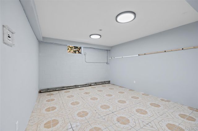 996 Haverstraw Road, Suffern, NY 10901