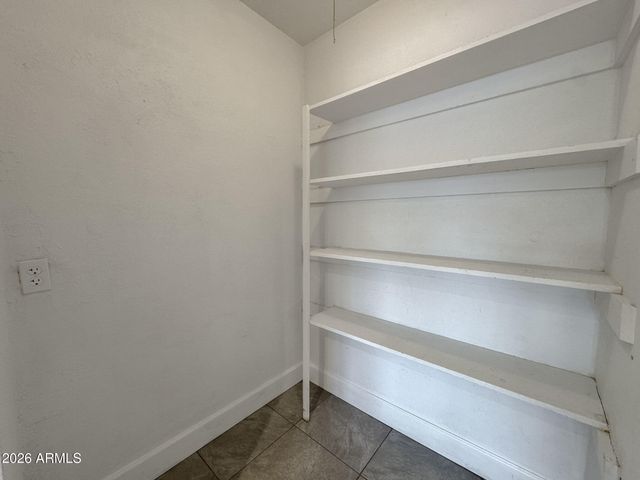 936 E FLINT Street, Chandler, AZ 85225