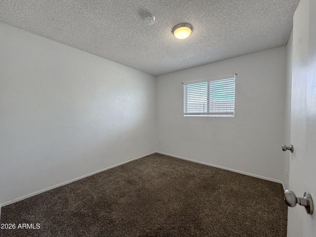 936 E FLINT Street, Chandler, AZ 85225
