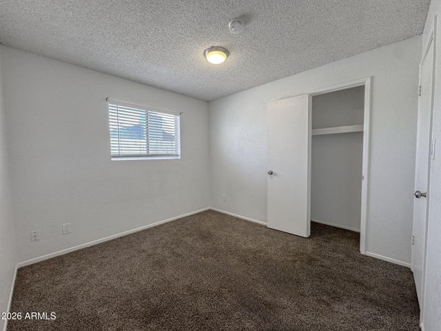 936 E FLINT Street, Chandler, AZ 85225