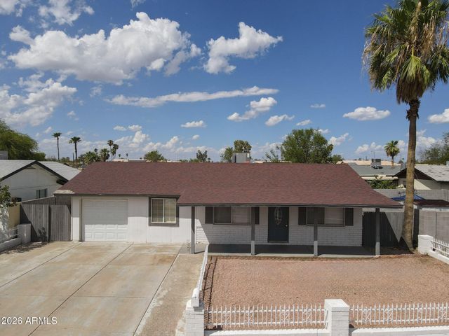 936 E FLINT Street, Chandler, AZ 85225
