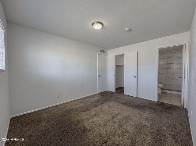 936 E FLINT Street, Chandler, AZ 85225