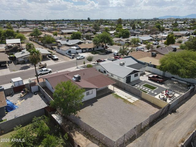 936 E FLINT Street, Chandler, AZ 85225