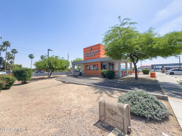 936 E FLINT Street, Chandler, AZ 85225