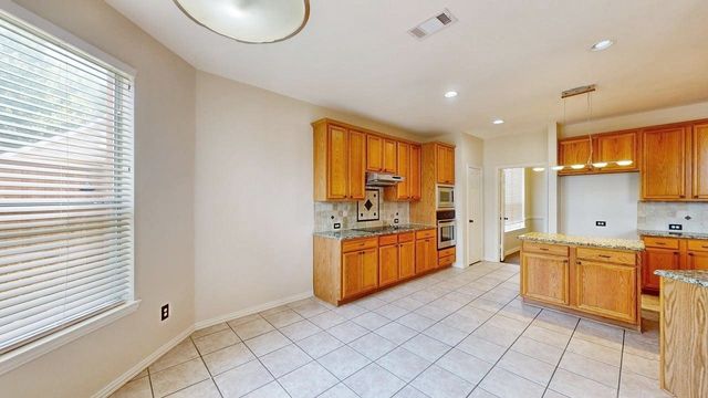 1404 Rosewood Trail, Flower Mound, TX 75028