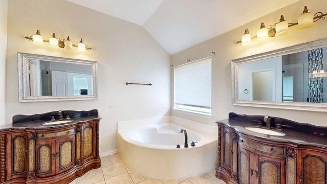 1404 Rosewood Trail, Flower Mound, TX 75028