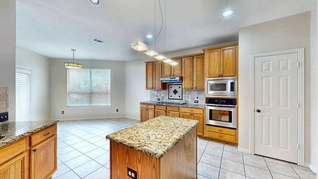 1404 Rosewood Trail, Flower Mound, TX 75028