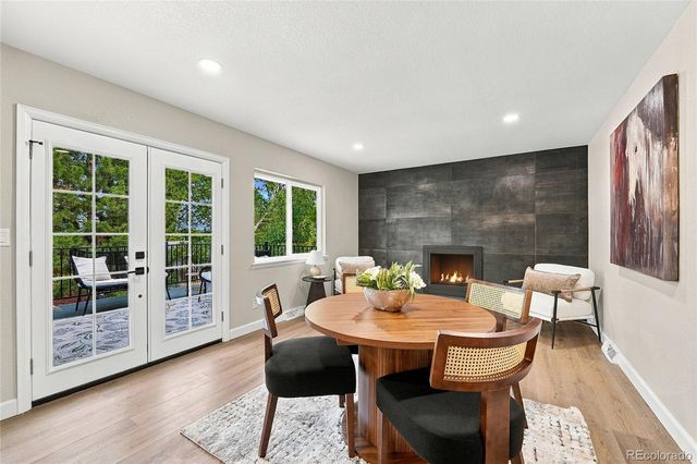 2012 S Yank Way, Lakewood, CO 80228
