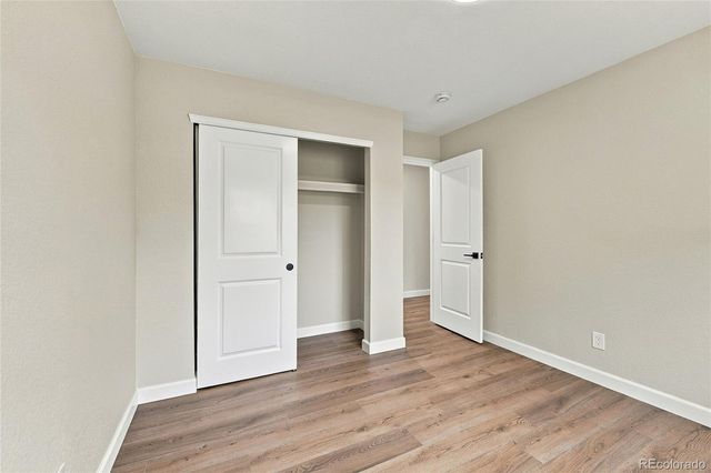 2012 S Yank Way, Lakewood, CO 80228