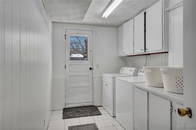 18 Capri Drive, Gates, NY 14624