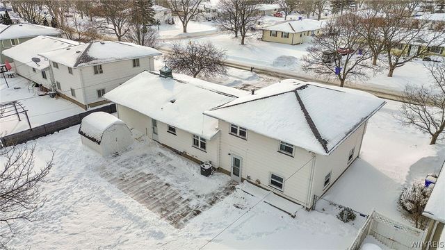 18 Capri Drive, Gates, NY 14624