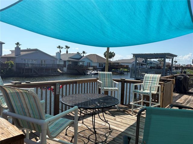 13981 Blackbeard Dr, Corpus Christi, TX 78418