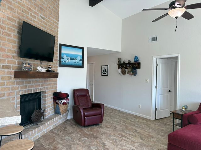 13981 Blackbeard Dr, Corpus Christi, TX 78418