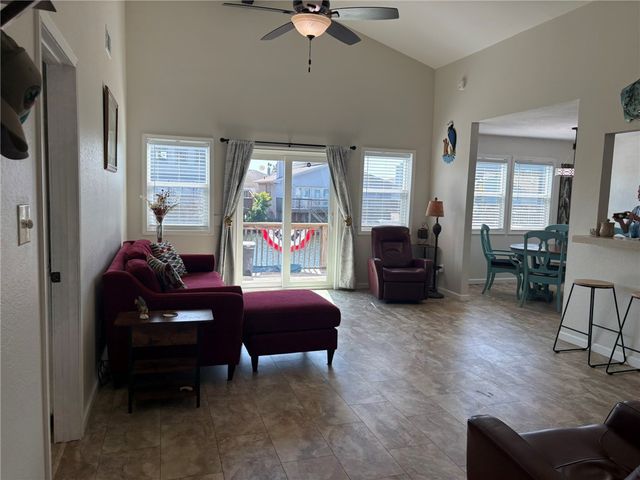 13981 Blackbeard Dr, Corpus Christi, TX 78418