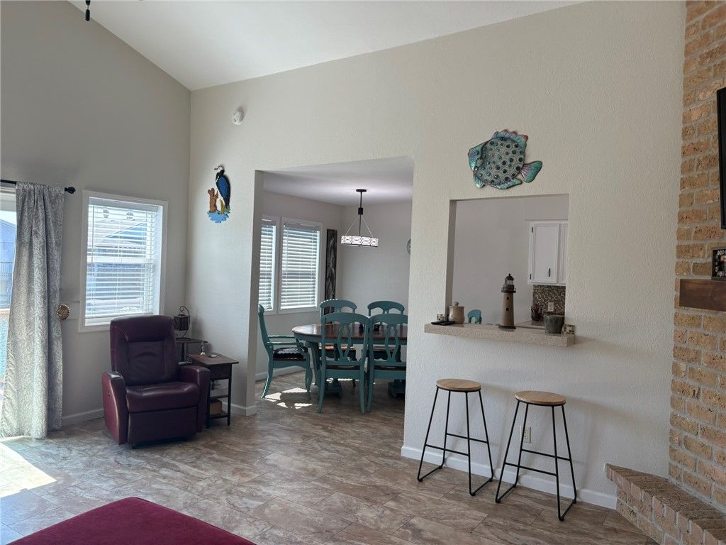 13981 Blackbeard Dr, Corpus Christi, TX 78418 — photo 3