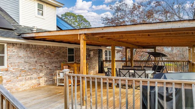 19 Mcgovern Drive, Little Rock, AR 72205