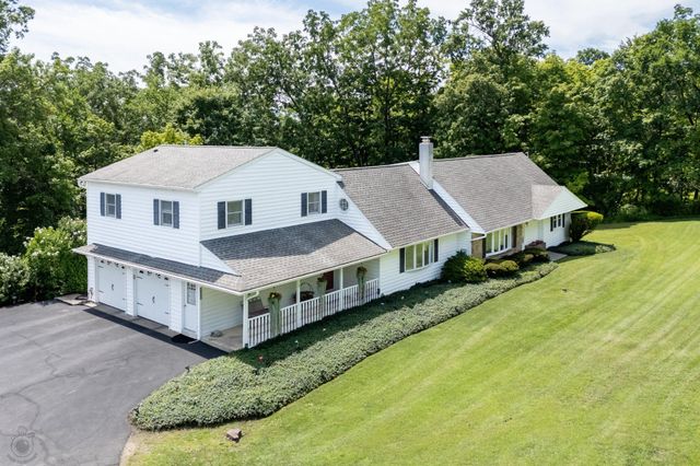 630 WILSON LN, Sellersville, PA 18960