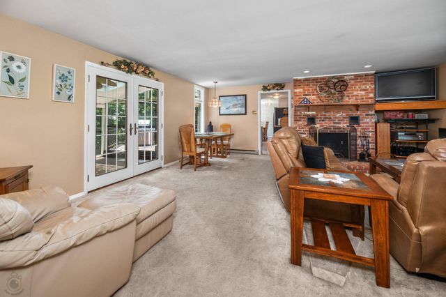 630 WILSON LN, Sellersville, PA 18960