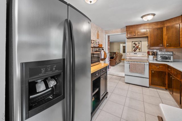 630 WILSON LN, Sellersville, PA 18960