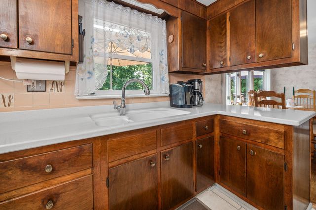 630 WILSON LN, Sellersville, PA 18960