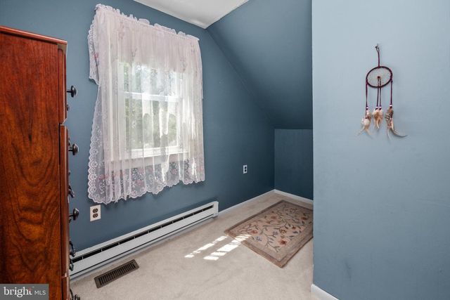 630 WILSON LN, Sellersville, PA 18960