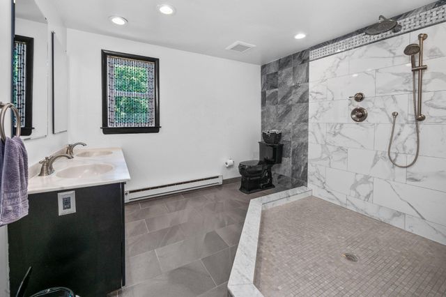 630 WILSON LN, Sellersville, PA 18960